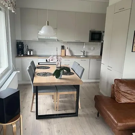 Kattohuoneisto Luonnon Keskellae